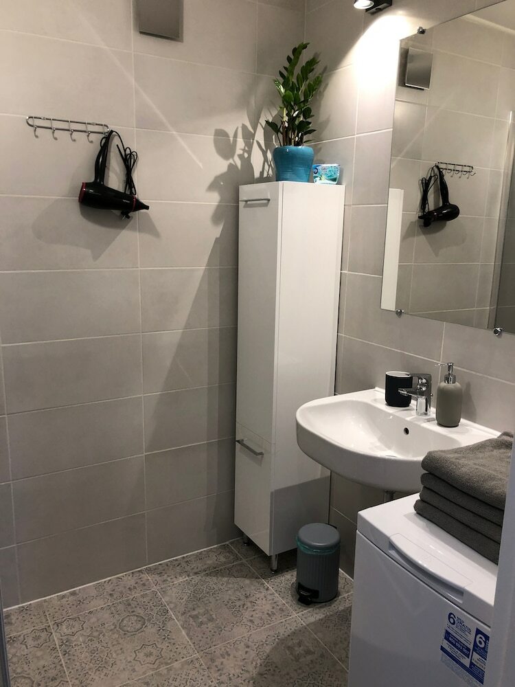 Central Rental - Apartament Komfortowy