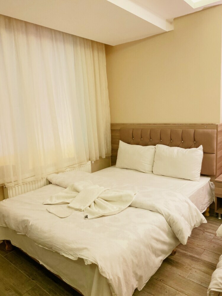 Hotel Gul Otel