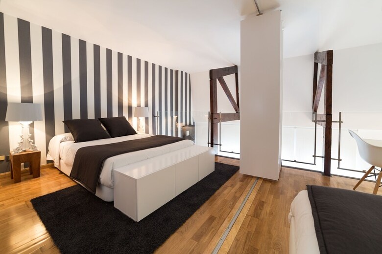 Apartamentos Balmes - �tico Con Piscina Privada En Barcelona