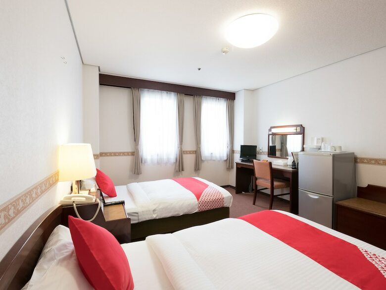 Oyo Hotel Toyama Joshi Koen