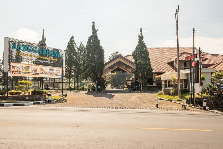 Hotel Capital O 1256 Sangga Buana Resort