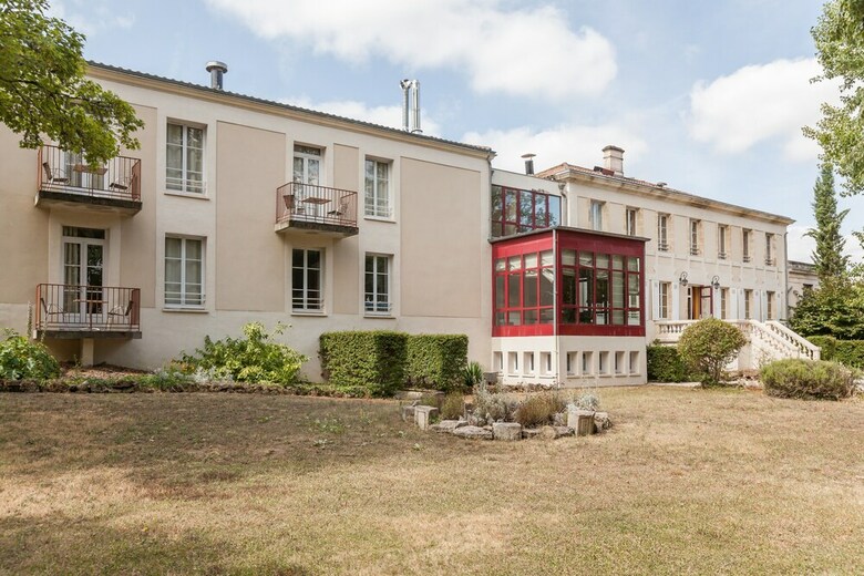 Hotel Domaine Du Pont De L'eyre
