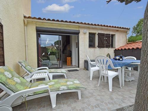 Holiday Home Mas Du Soleil St. Cyprien Plage
