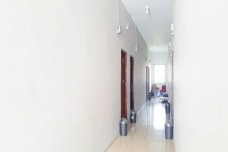 Hostal Oyo 1243 9-haan Homestay