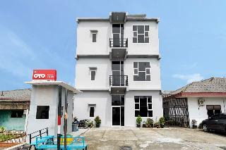 Hostal Oyo 1243 9-haan Homestay