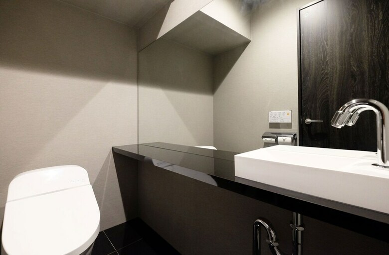 Ookini Hotels Higashi-shinsaibashi Apartment