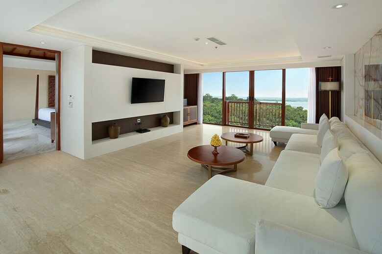 Hotel Royal Suites At The Bandha