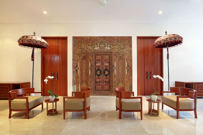 Hotel Royal Suites At The Bandha