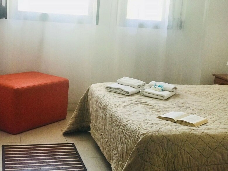 Hotel Cristianos Town Guesthouse