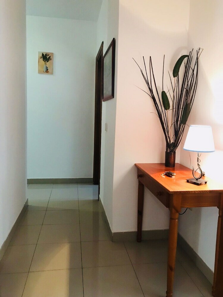 Hotel Cristianos Town Guesthouse