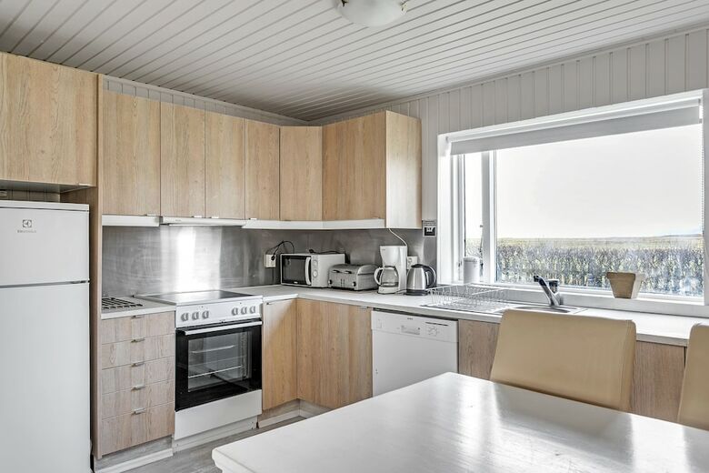 Hotel Vatnsholt - Guest House