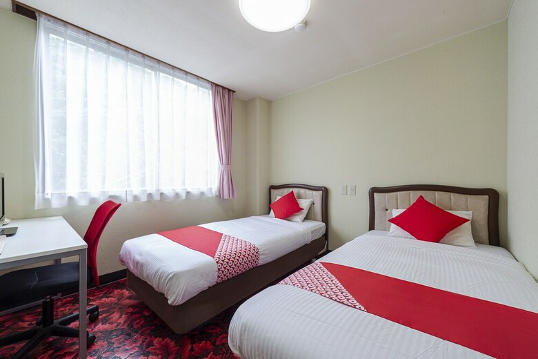 Oyo Business Hotel Kyugetsu Tsukumi