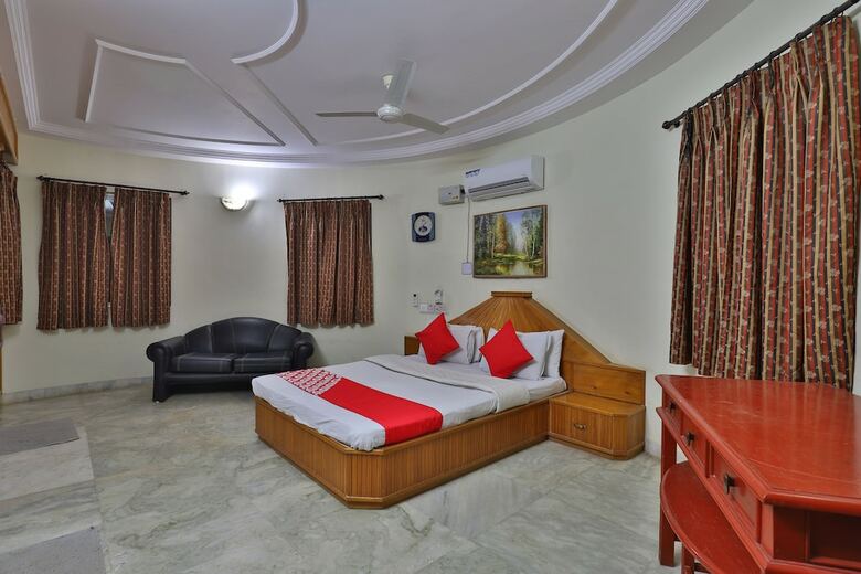 Hotel Oyo 28471 Resort Farm Vila