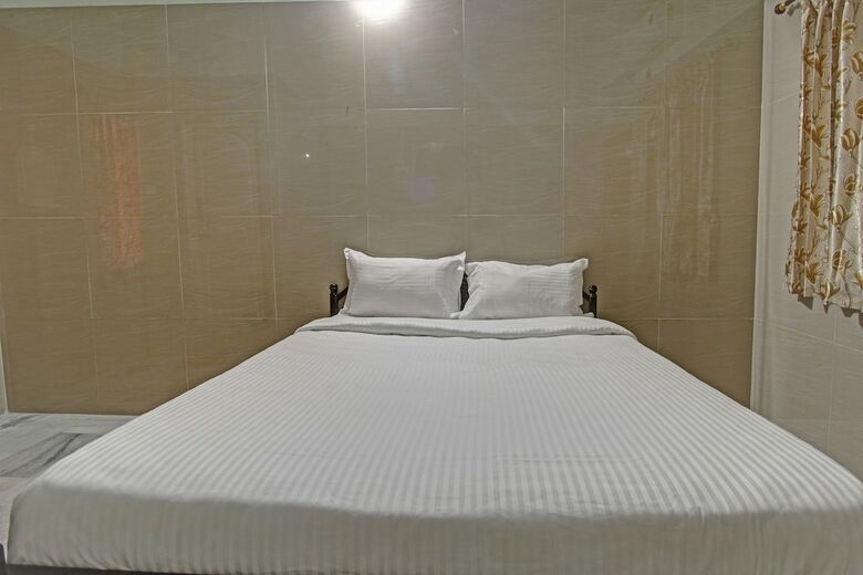 Hotel Spot On 43677 Rkp Residency