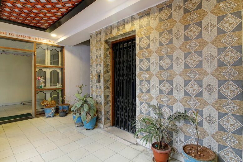 Hotel Oyo 43619 Sahasra Residency
