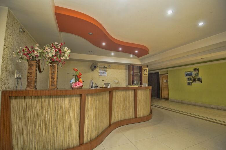 Hotel Oyo 29736 Nandanik Palace
