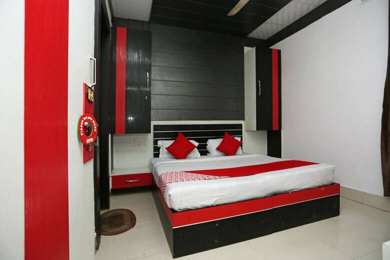 Oyo 29145 Hotel Sirsa City Inn