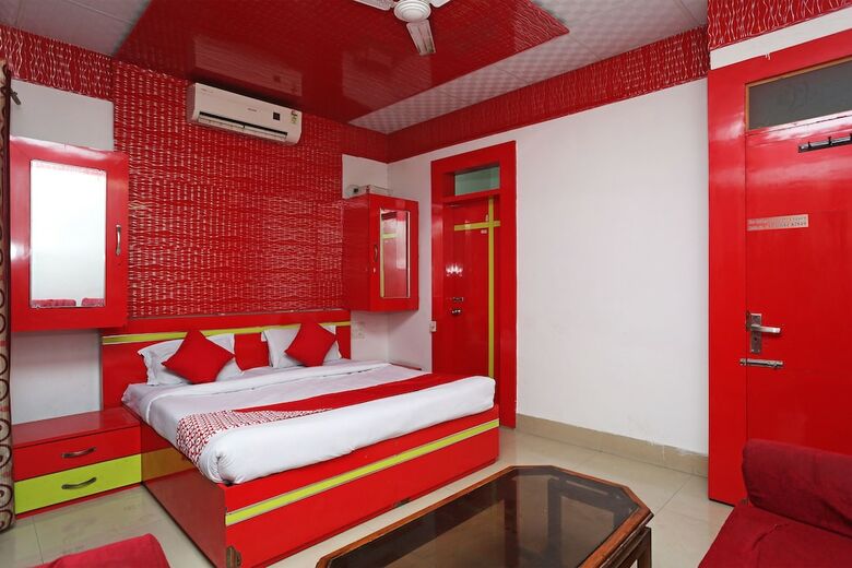 Oyo 29145 Hotel Sirsa City Inn