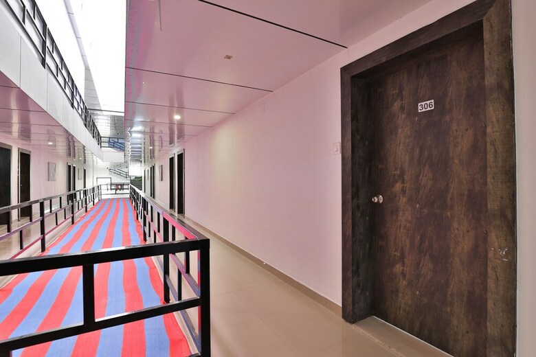 Hotel Oyo 36026 Comfort Inn Regency