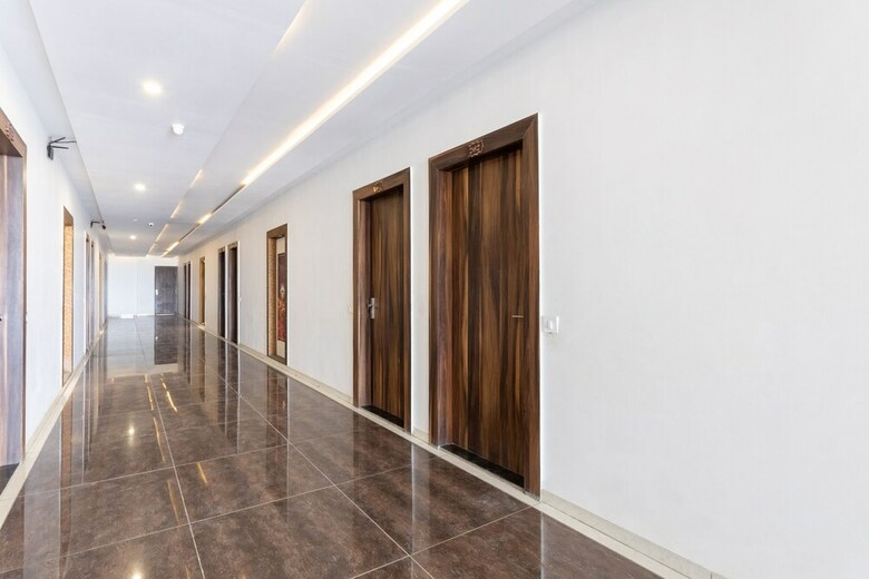 Hotel Oyo 40909 Shiv Palace