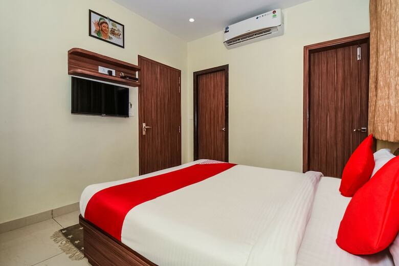 Capital O 41054 Hotel Raj And Restaurant