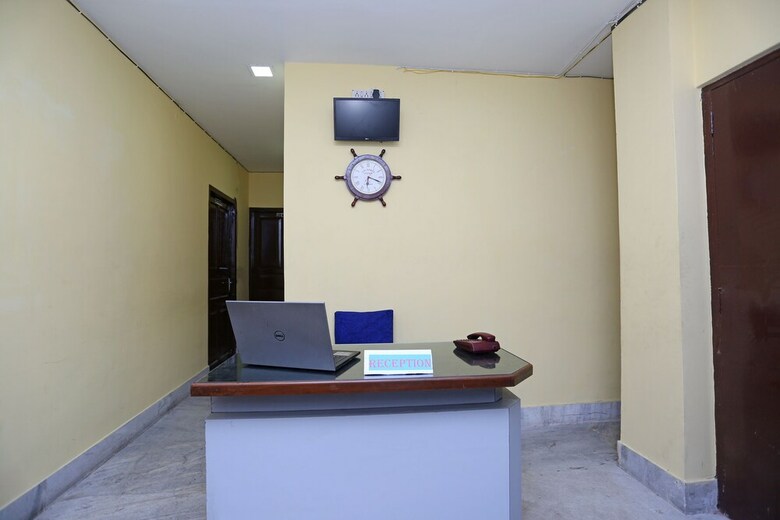Hotel Oyo 28291 Akash Ganga Stay