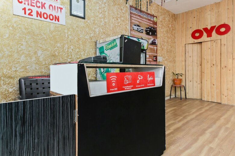 Hotel Oyo 29350 Krupa Lodging