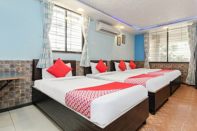 Hotel Oyo 29350 Krupa Lodging