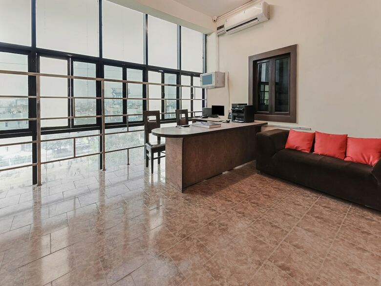 Hotel Oyo Flagship 23306 Shakun Palace