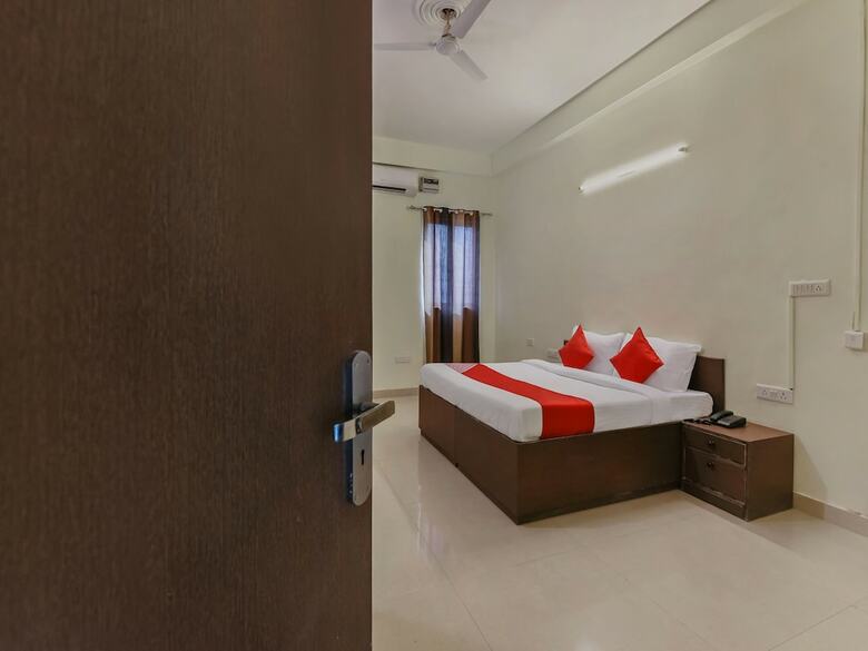 Hotel Oyo Flagship 23306 Shakun Palace