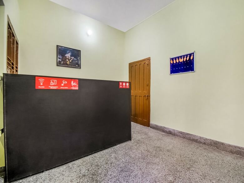 Oyo 28156 Adam's Bridge International Hotel