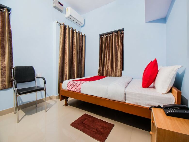 Oyo 28156 Adam's Bridge International Hotel