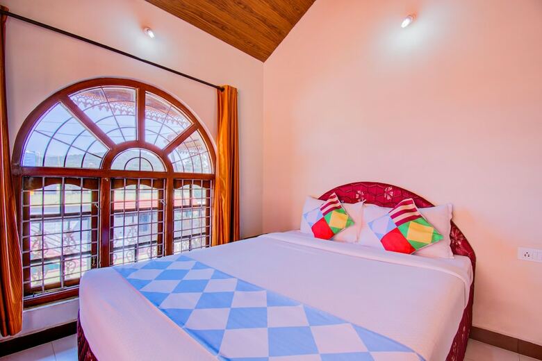 Hotel Oyo Home 22814 Cozy 2bhk