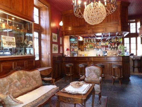 Bed & Breakfast Chateau D'urbilhac