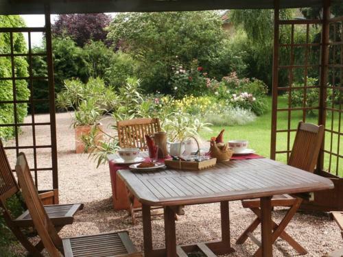 Bed & Breakfast Chambres D'h�tes - Domaine Des Perri�res