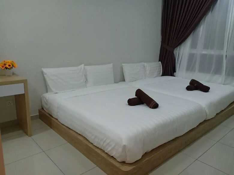 Hotel Bleisure Parkland Homestay