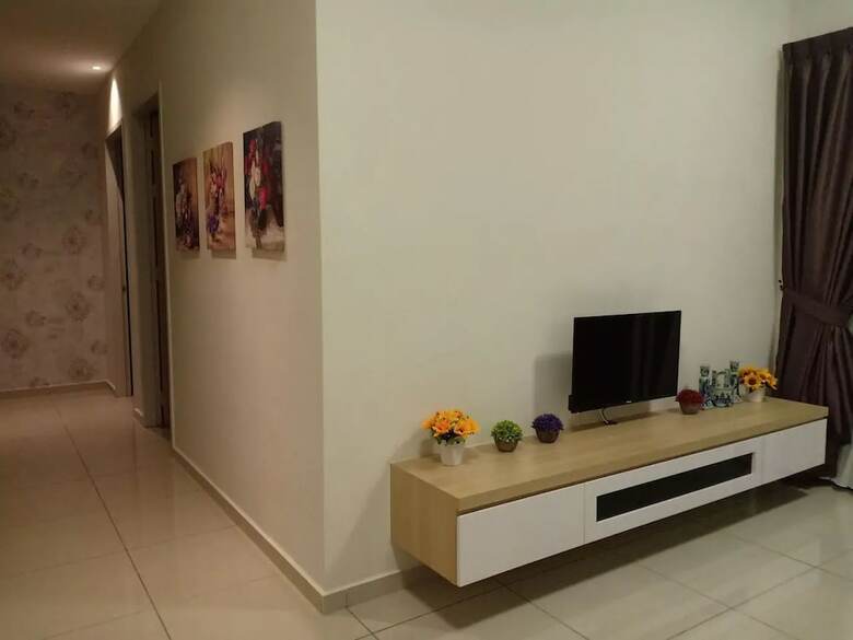 Hotel Bleisure Parkland Homestay
