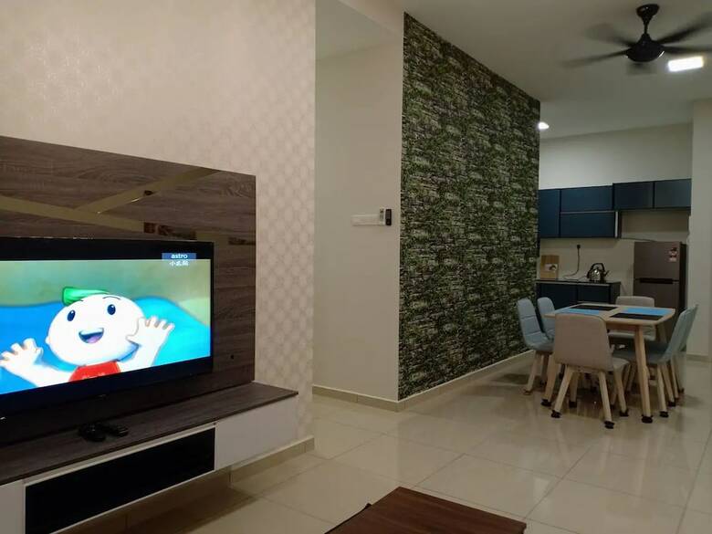 Hotel Bleisure Parkland Homestay