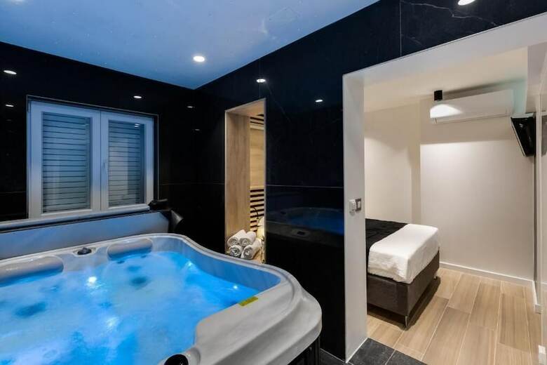 Marcius Luxury Apartment