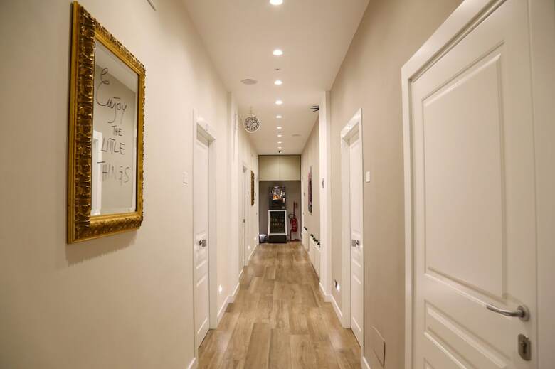 Hotel Garibaldi Rooms