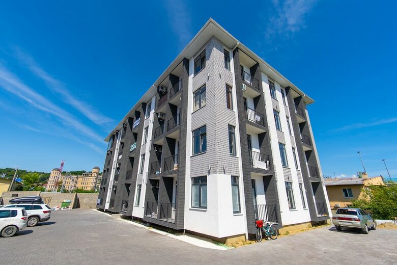 More Apartments Na Subtropicheskoy (2)