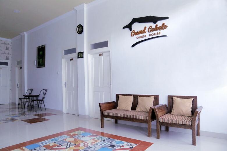 Oyo 1386 Hotel Grand Gabelo