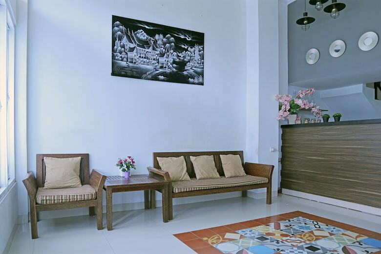 Oyo 1386 Hotel Grand Gabelo