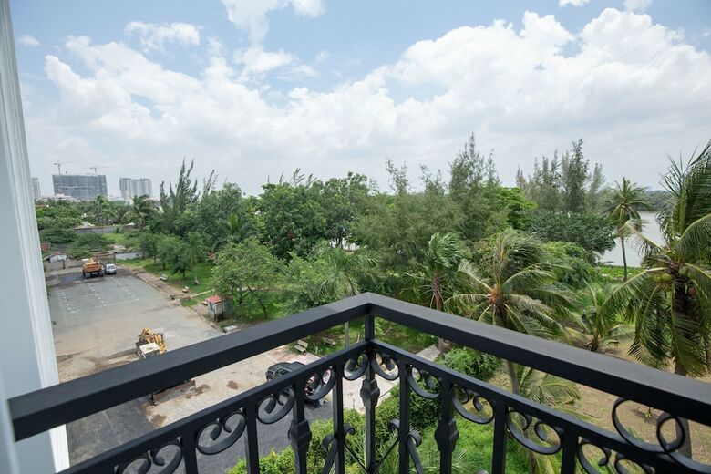 Aparthotel Riverview Apartment