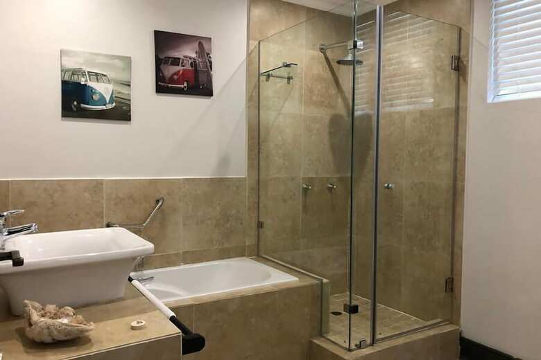 Hotel Dolphins Guest House Umhlanga