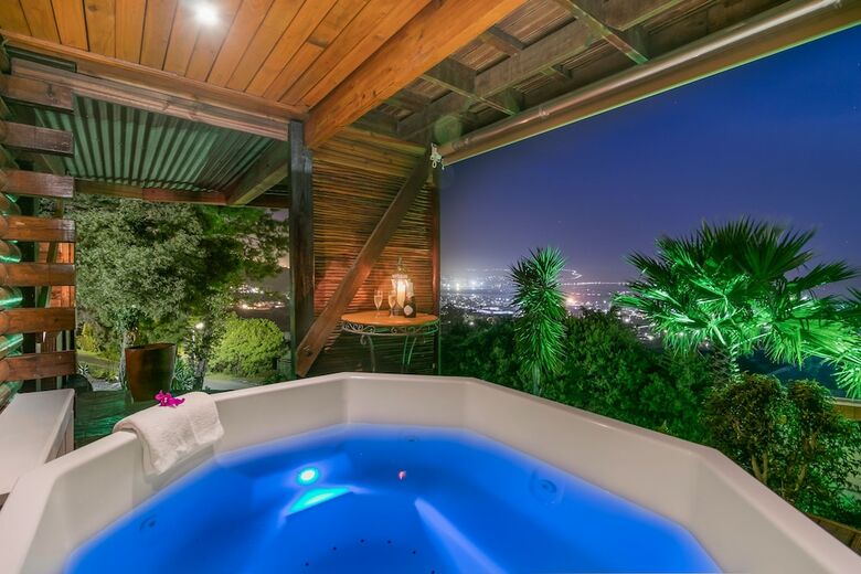 Cabana Knysna Lodge Self Catering Accommodation
