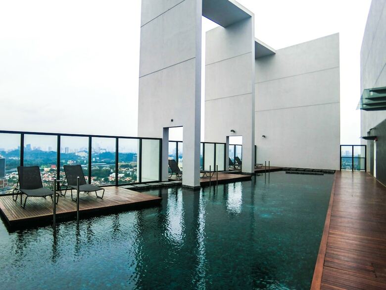 The Hub Service Apartment @ Petaling Jaya