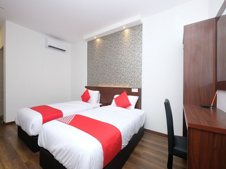 Oyo 89314 Atabara Boutique Hotel