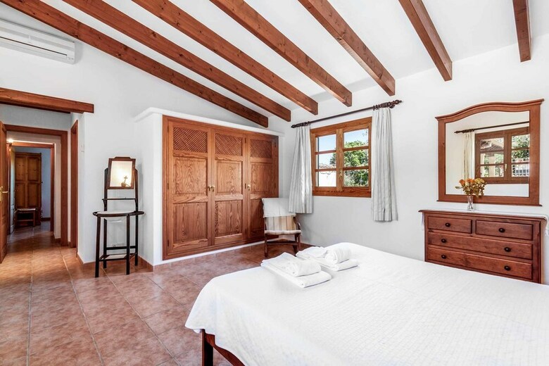 Villa Les Oliveras