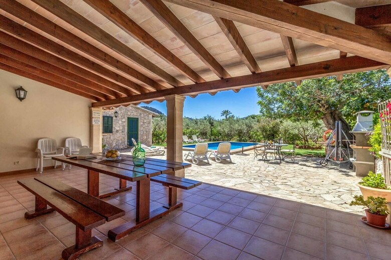 Villa Les Oliveras